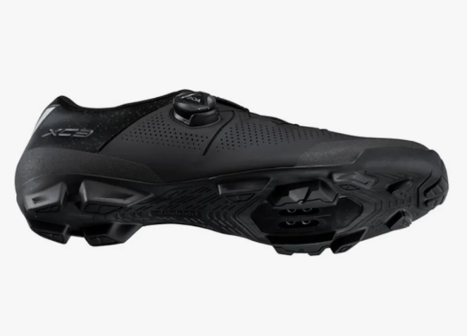 Sapatilha de Ciclismo Shimano SH-XC302 MTB - Preta