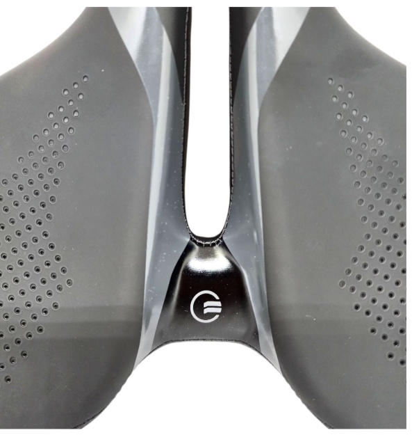 Selim Elleven 2 Molas Beach Urban Vacuum com Gel Vazado